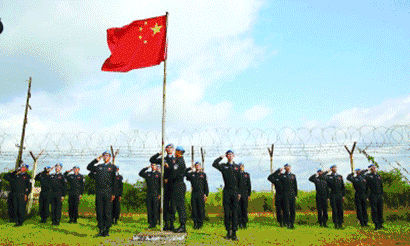 搬家公司舉行升國旗儀式,喜迎國慶!